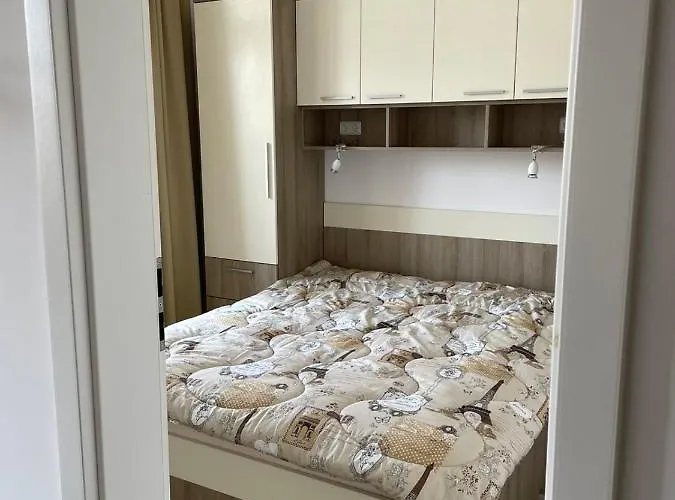 Aivazovski Park - Sp * Pomorie